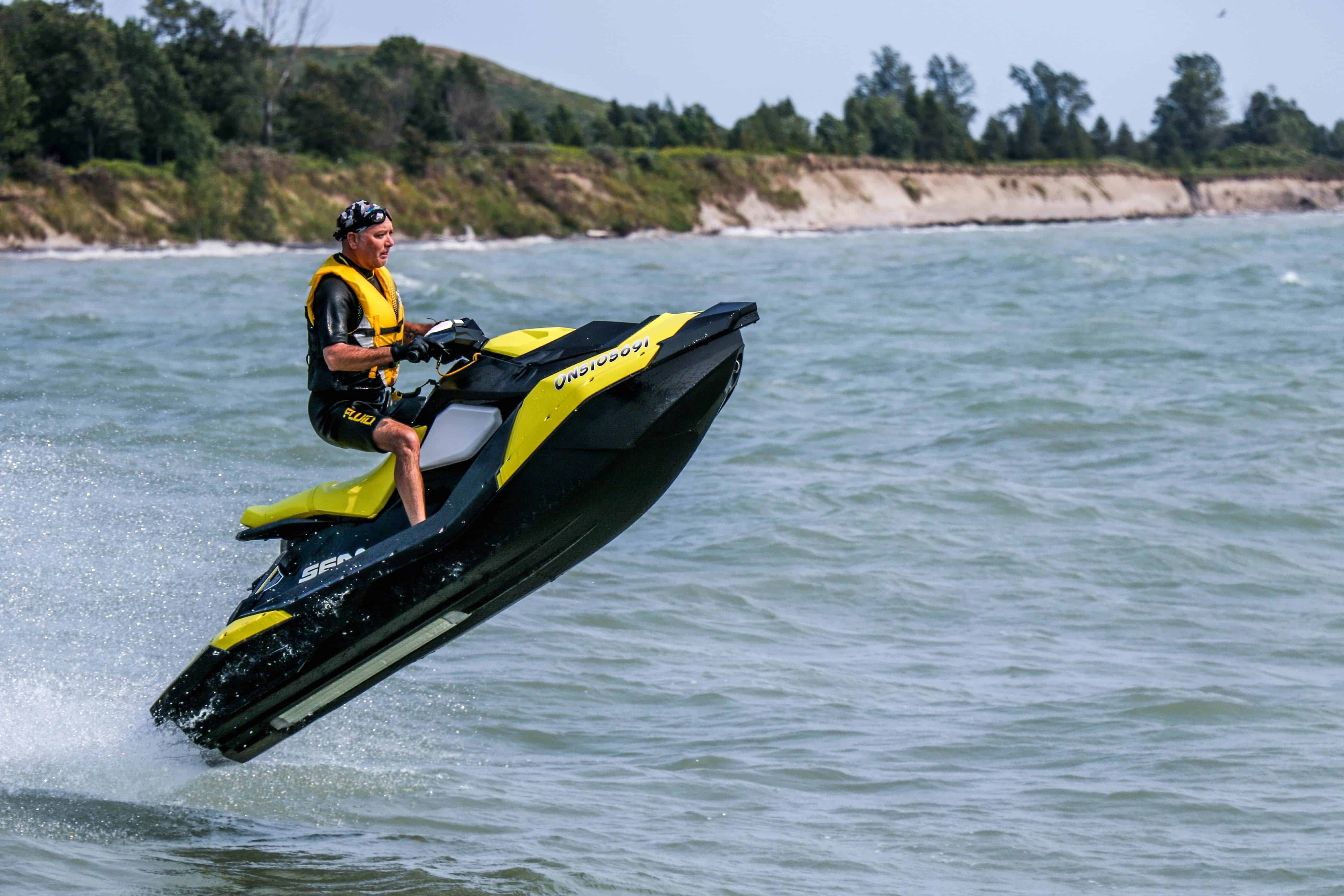 Jet Ski vs Wave Runner: What’s The Difference?