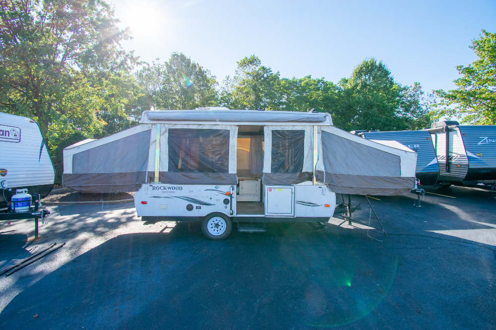 Forest River Rockwood Freedom pop up camper trailer.