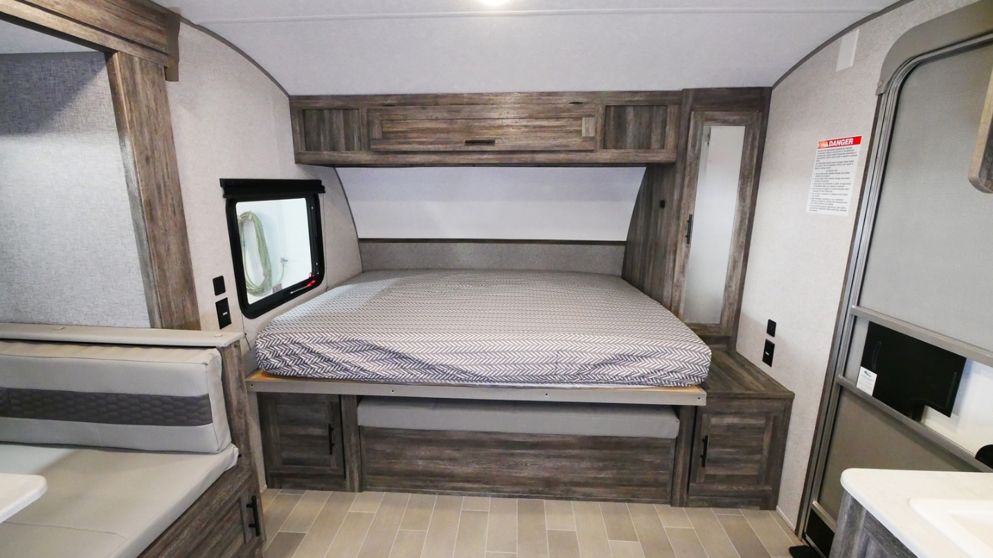 travel trailer murphy bed bunkhouse