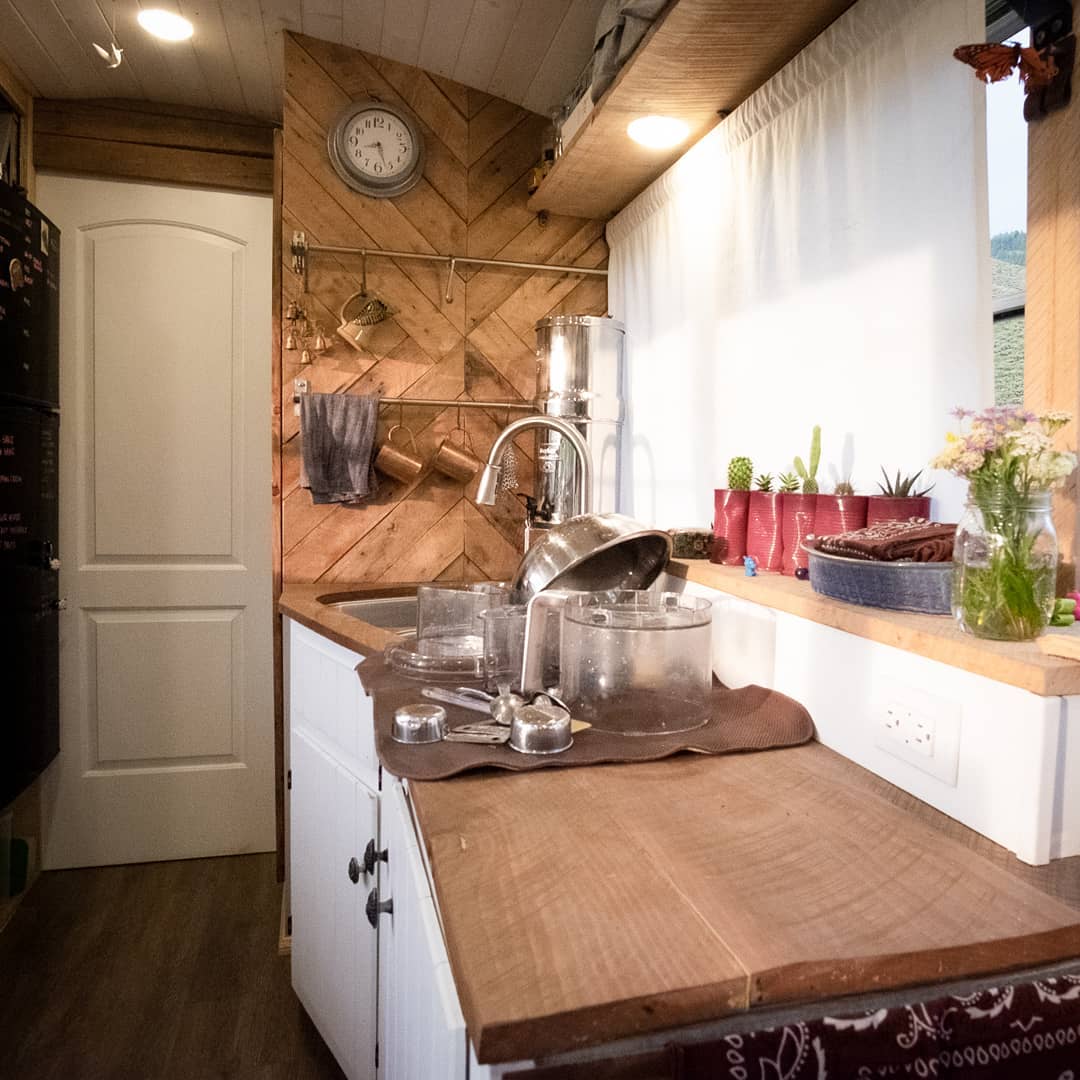 13 Skoolie Kitchen Ideas for Bus Life