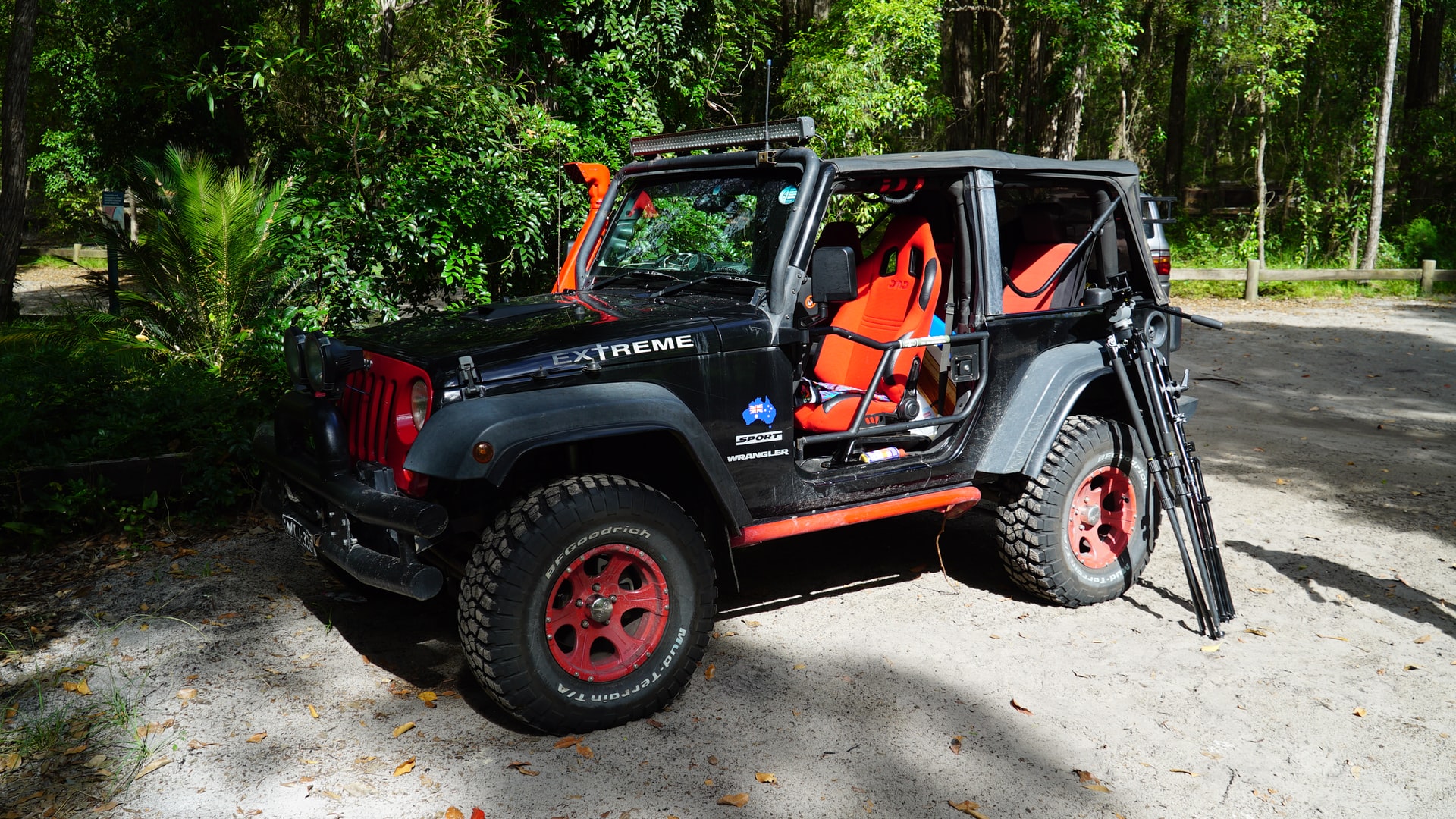 19 Jeep Essentials You Must Have For Your Jeep