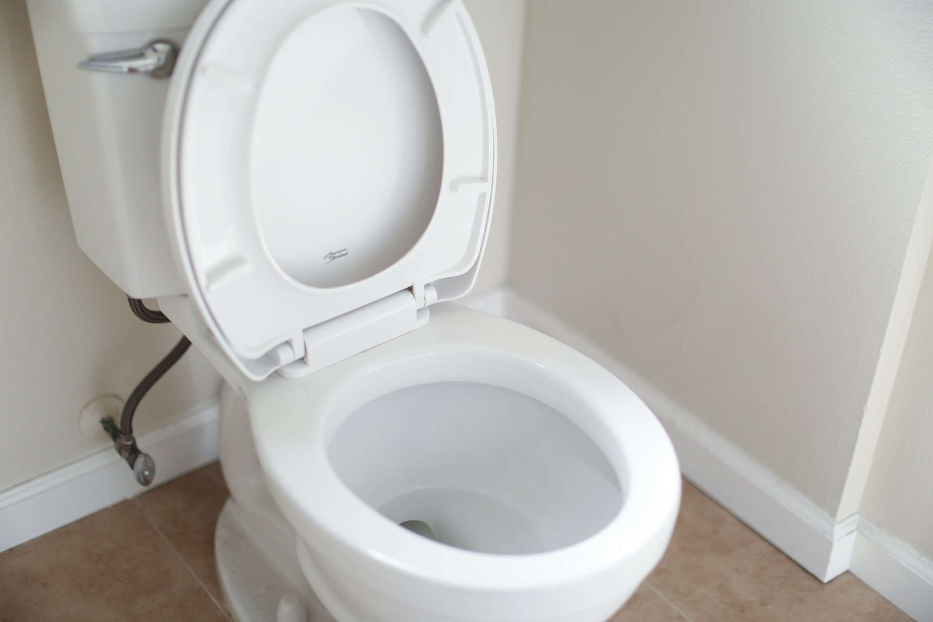 How to Unclog a Septic Tank Toilet