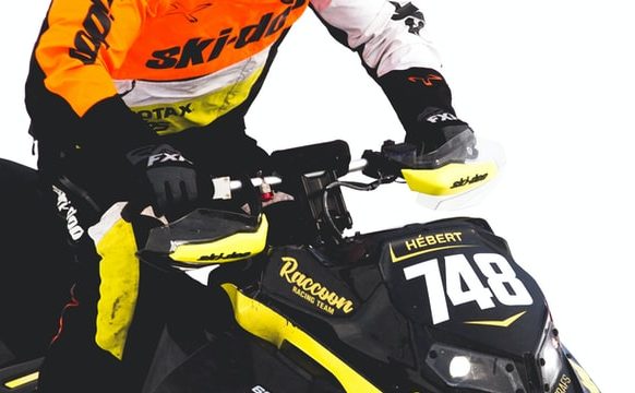 The 5 Best Snowmobile Handguards of 2023