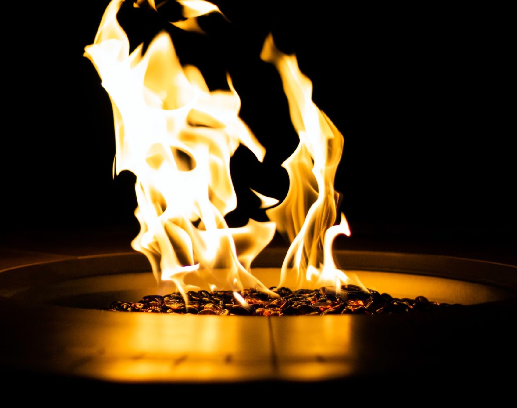 Pontoon Fire Pit: Floating Campfire on a Boat