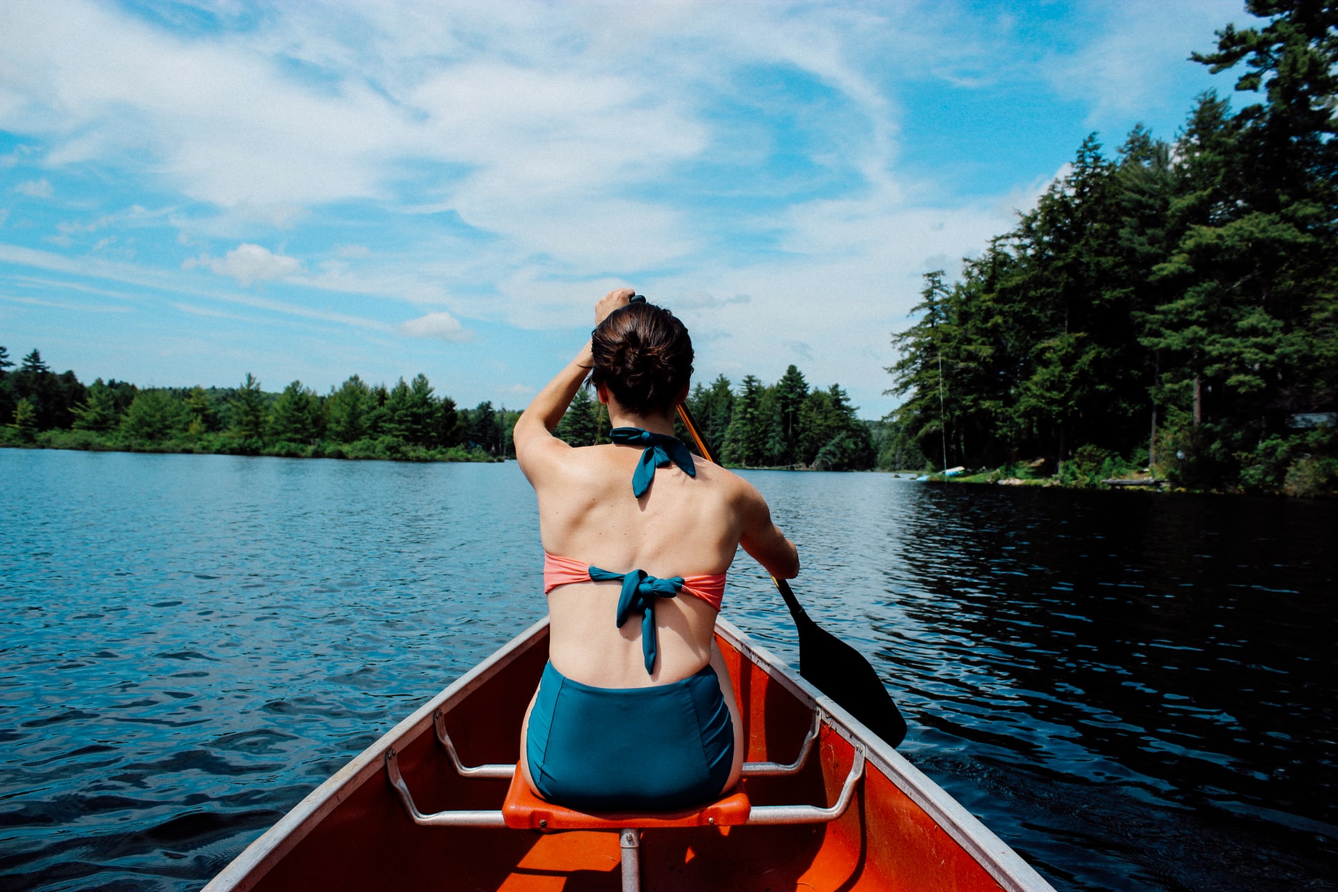 Fiberglass vs Aluminum Canoe: Which One to Go For?