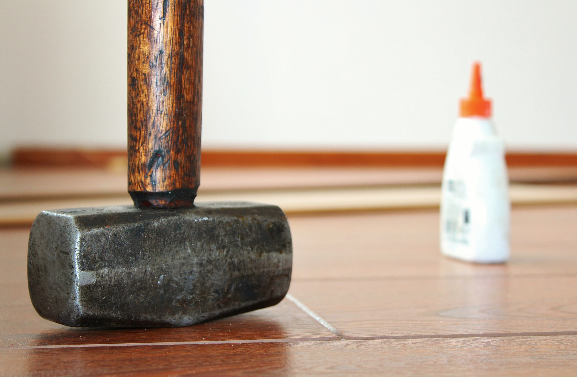 Gorilla Glue vs. Super Glue: Which Is Better?