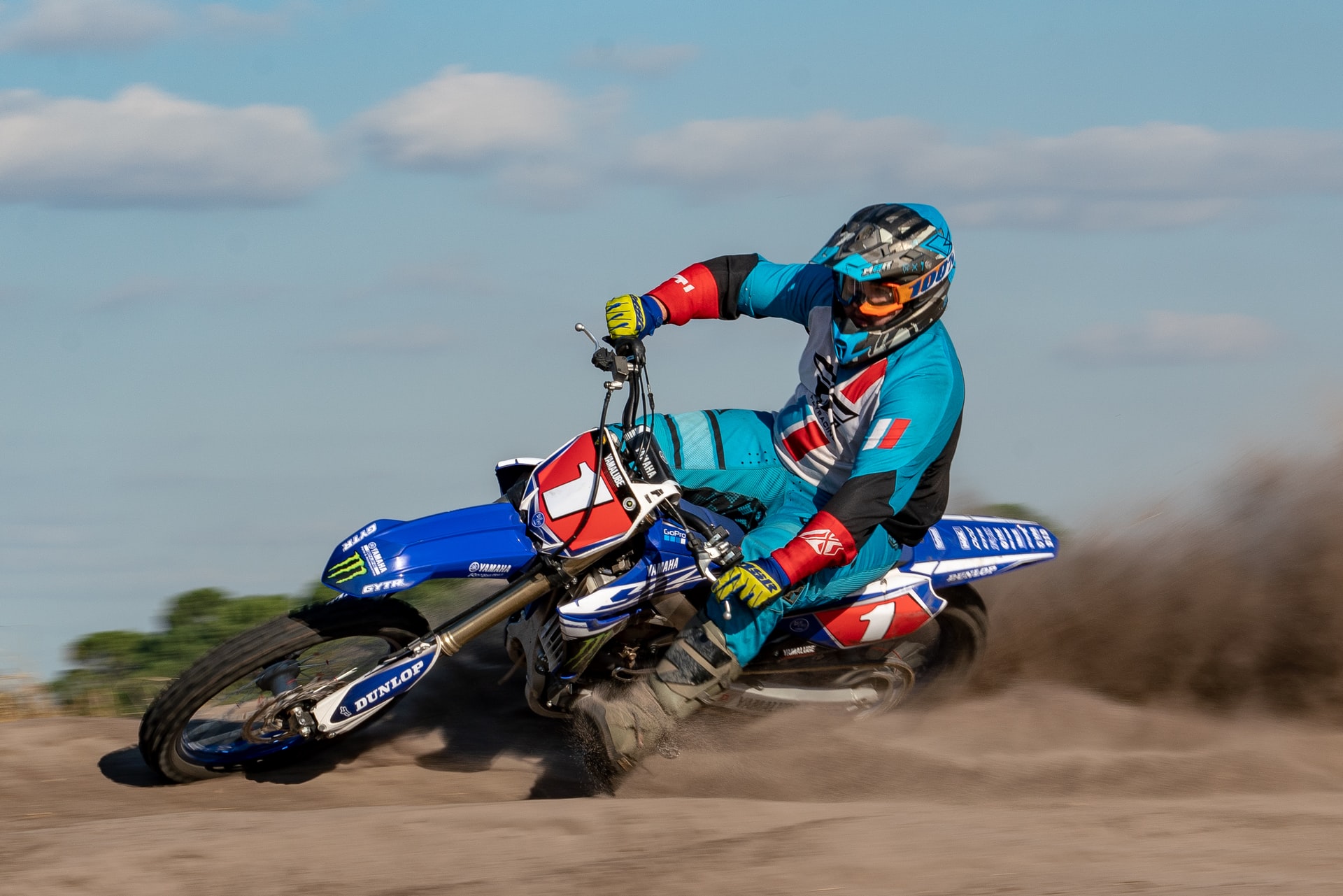 How Fast Does a 90cc Dirt Bike Go?